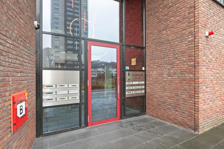 Foto 3 van Clausplein 34