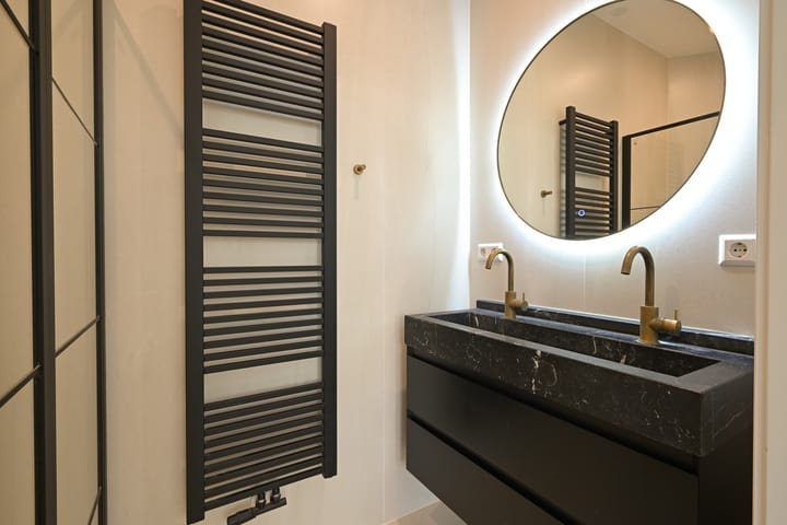 Photo 23 of Cederstraat 32