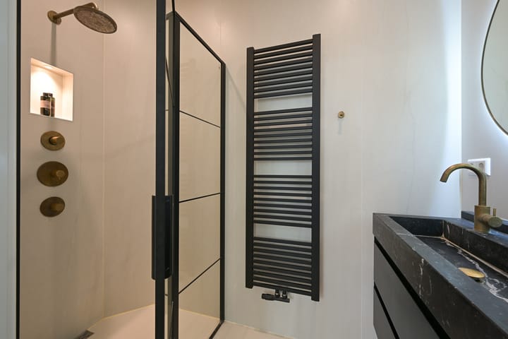 Photo 24 of Cederstraat 32