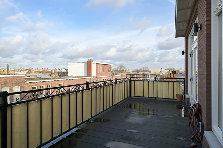 Photo 45 of Cederstraat 32