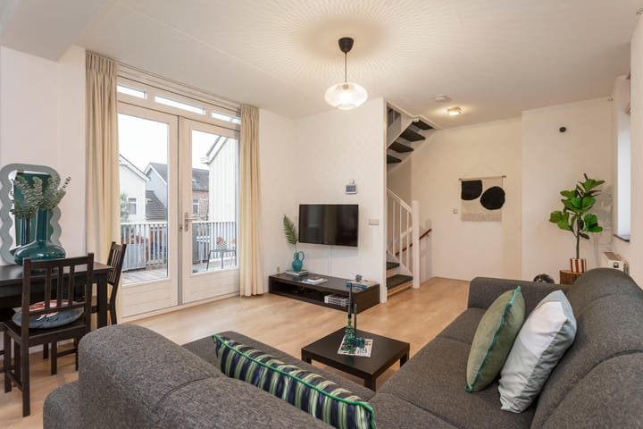 Foto 9 van Carel Willinkstraat 41