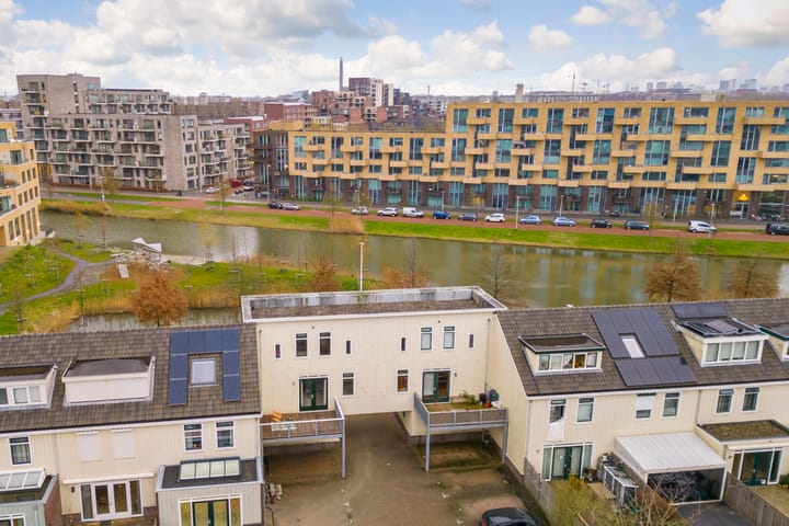 Foto 33 van Carel Willinkstraat 41