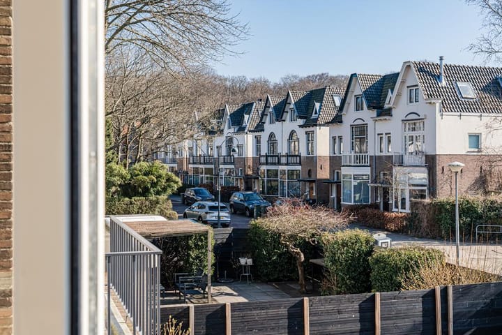 Foto 18 van Van Hogendorpstraat 33