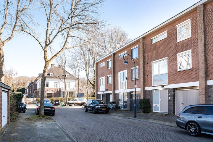 Foto 37 van Van Hogendorpstraat 33