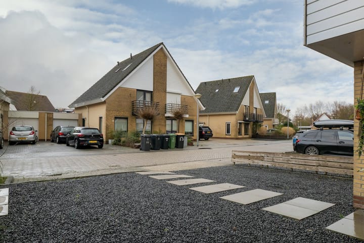 Foto 5 van Capellesloot 15