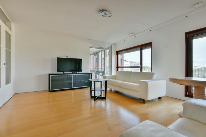 Foto 2 van Van Leijenberghlaan 8-R