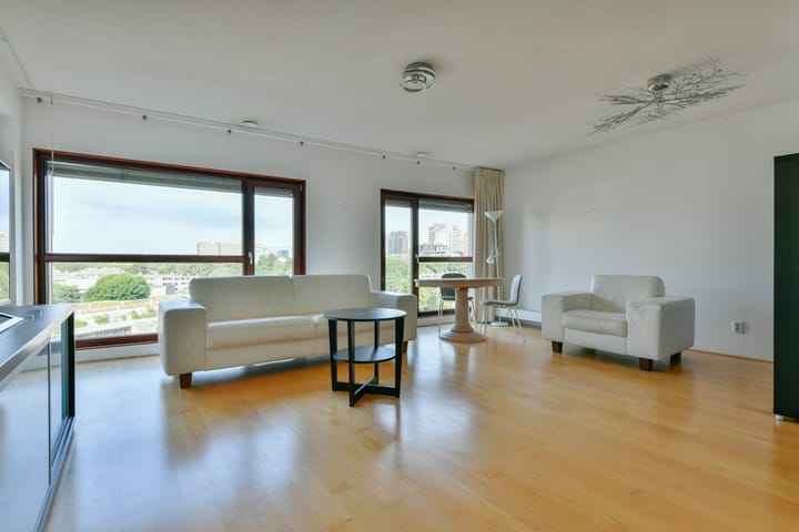 Foto 3 van Van Leijenberghlaan 8-R