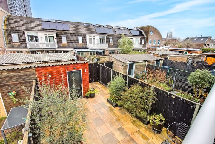 Foto 28 van Pasolinistraat 76