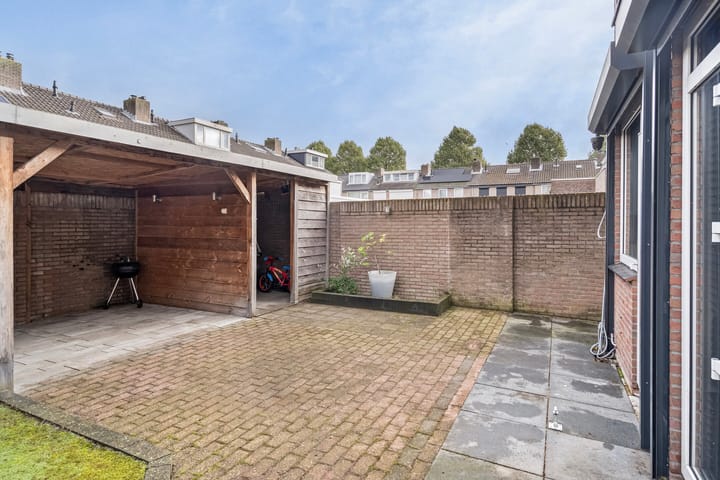 Foto 28 van Prof. Krabbestraat 5