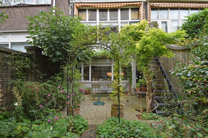 Foto 29 van Anna Paulownastraat 16