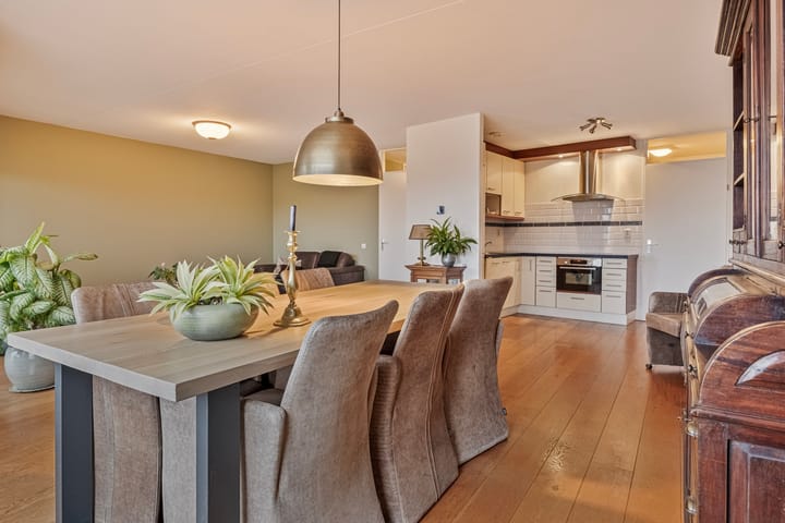 Foto 14 van Brouwerstraat 88