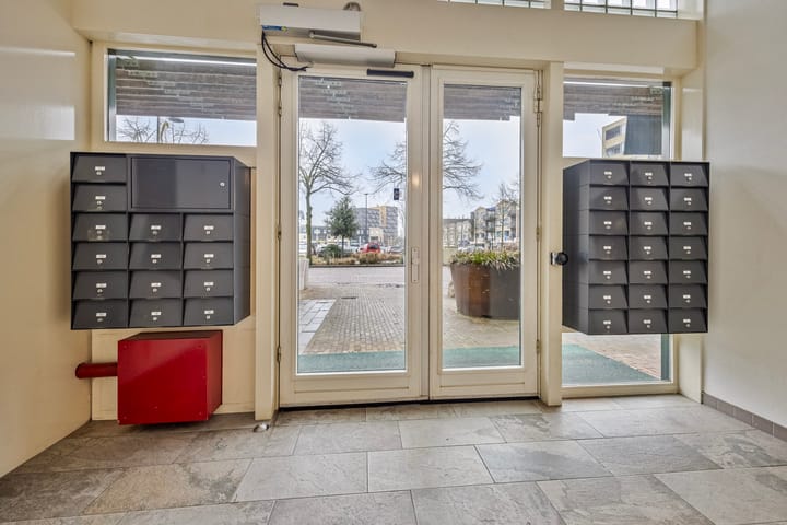 Foto 35 van Brouwerstraat 88