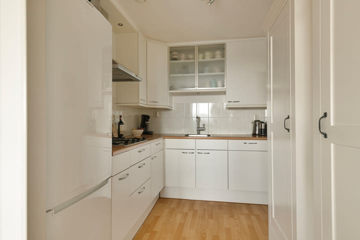 Foto 8 van Lehárstraat 166