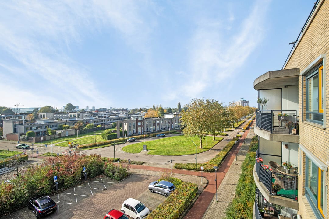 Foto 17 van Lehárstraat 166