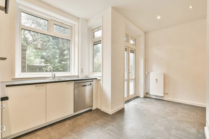 Photo 10 of Stadionkade 10-H