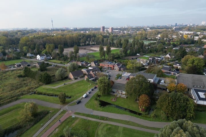 Charloisse Lagedijk 563-565, Rotterdam