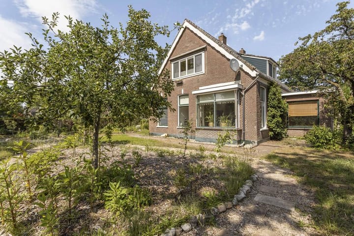 Photo 36 of Dorpsstraat 26