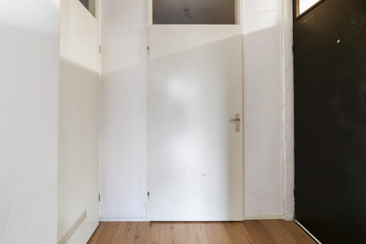 Foto 3 van Jacob Obrechtstraat 63