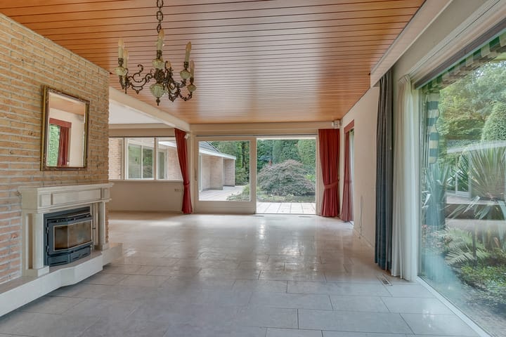 Foto 5 van van Corbachstraat 13