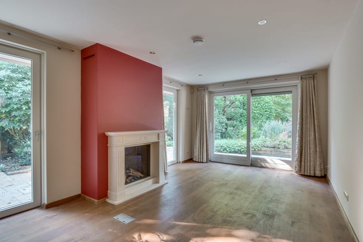 Foto 12 van van Corbachstraat 13