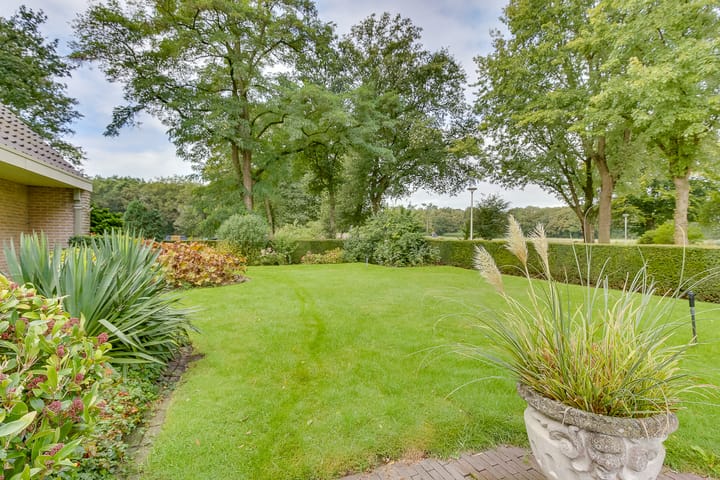 Foto 20 van van Corbachstraat 13