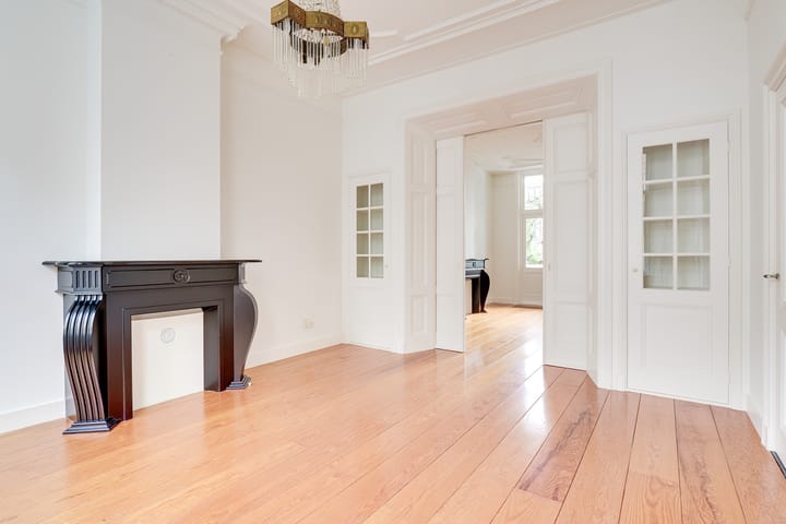 Photo 2 of M.A. de Ruyterstraat 1