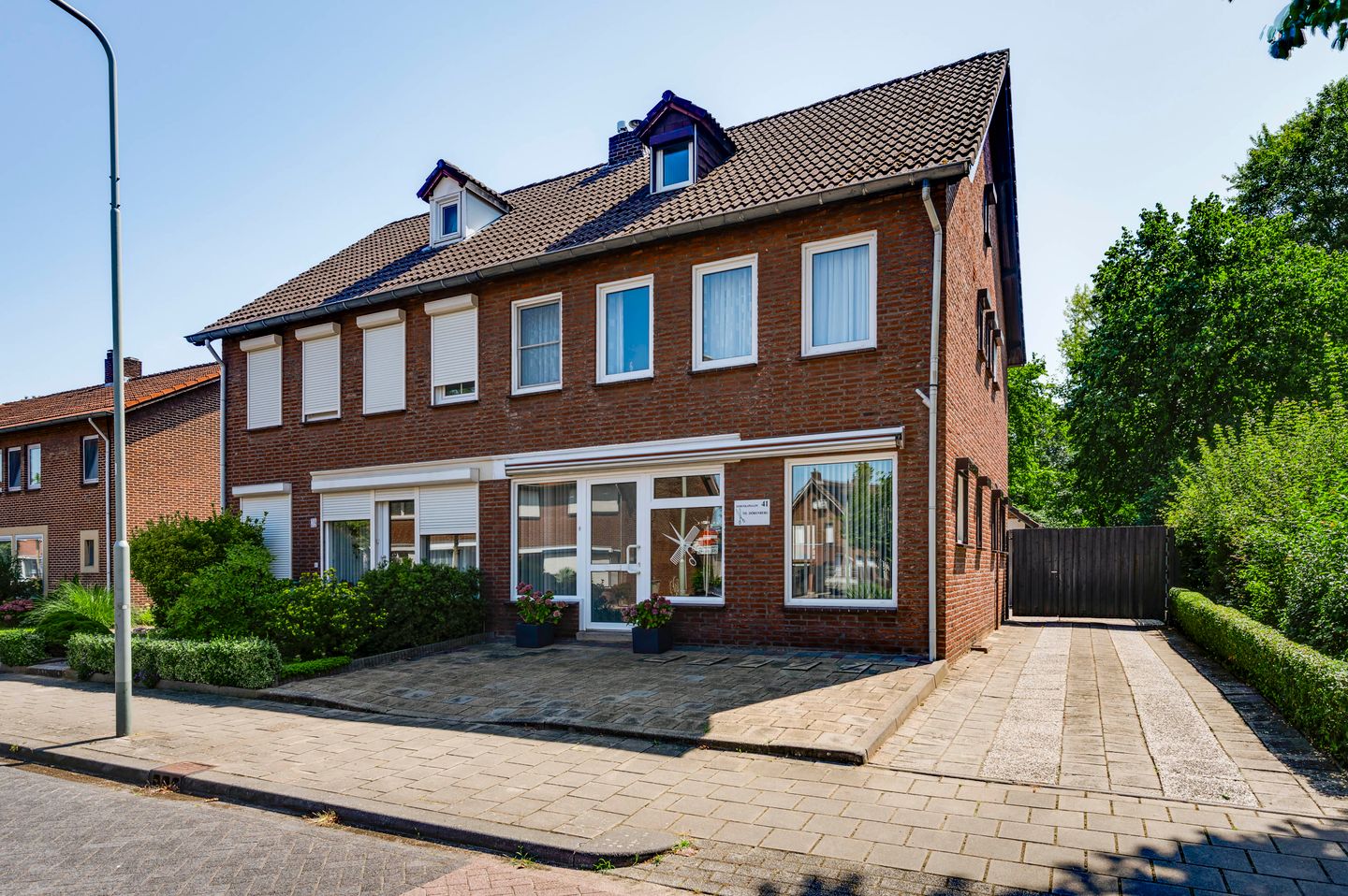 Foto 1 van Gebroeklaan 41