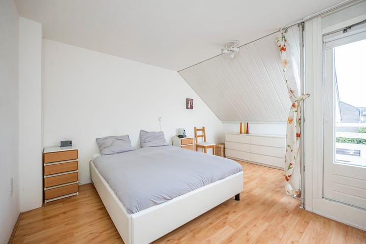 Foto 18 van Zwemmer 3