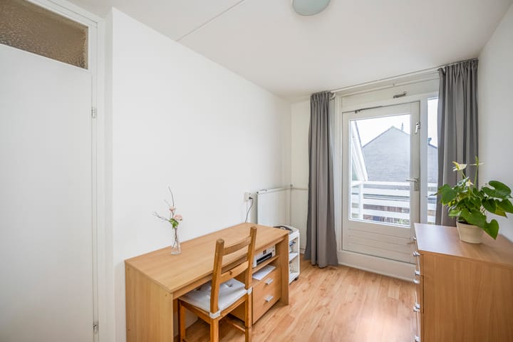 Foto 24 van Zwemmer 3