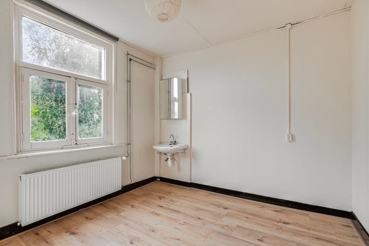 Foto 19 van Teteringenstraat 16-B