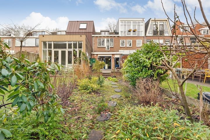 Foto 2 van Philosofenallee 9