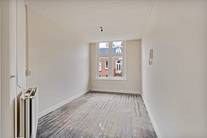 Foto 2 van Van Bossestraat 24-3