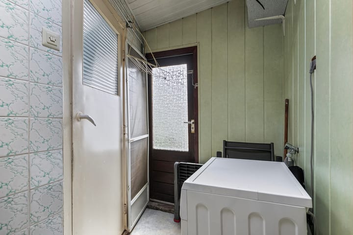 Foto 8 van Vlaardingseweg 5