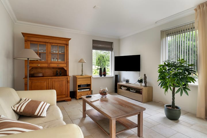 Foto 10 van Willem Alexanderstraat 1