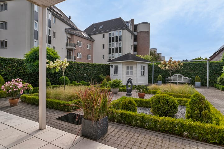 Foto 24 van Willem Alexanderstraat 1