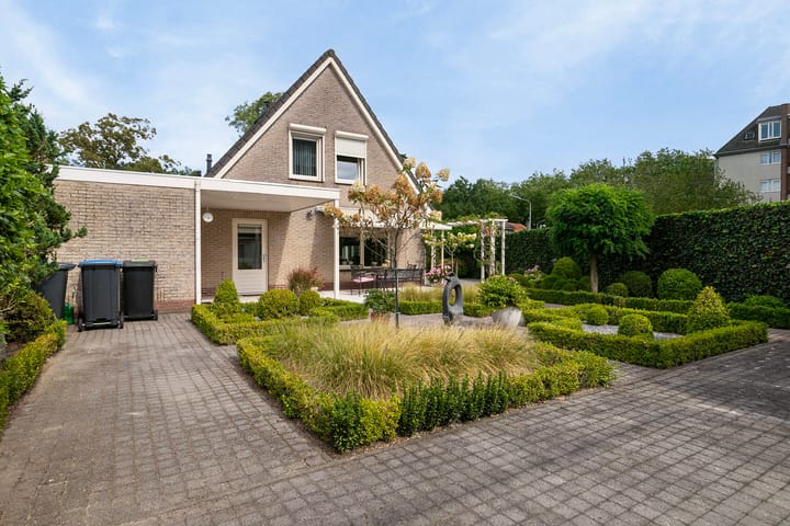 Foto 25 van Willem Alexanderstraat 1