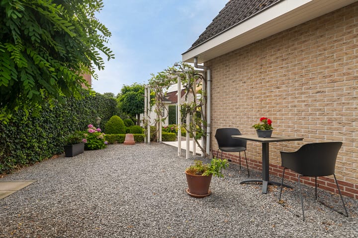 Foto 28 van Willem Alexanderstraat 1