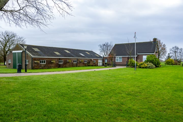 Foto 5 van Wierumerschouwsterweg 4