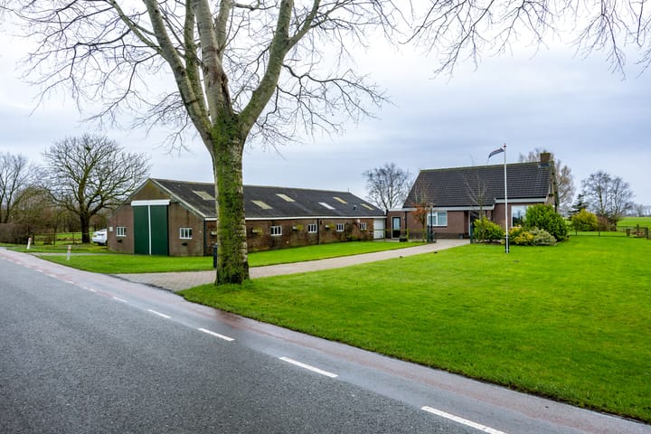 Foto 7 van Wierumerschouwsterweg 4