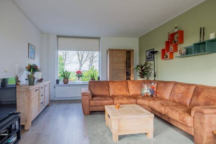 Foto 18 van Wierumerschouwsterweg 4