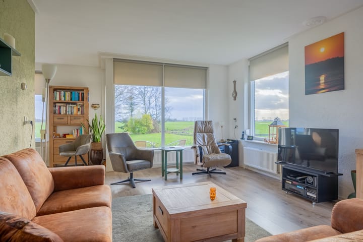 Foto 20 van Wierumerschouwsterweg 4