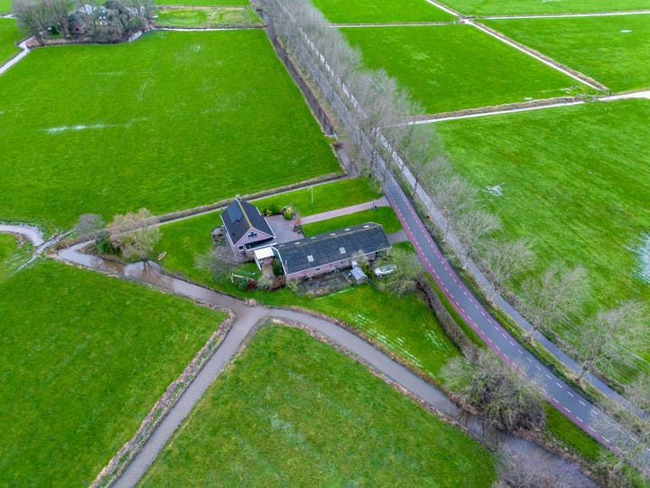 Foto 47 van Wierumerschouwsterweg 4