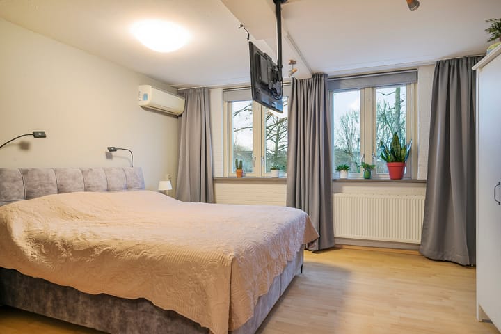 Foto 12 van Beethovenstraat 10