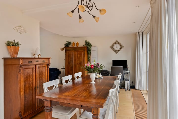 Foto 12 van Malrove 17