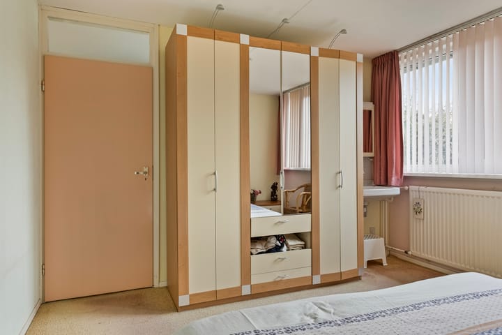 Foto 18 van Malrove 17