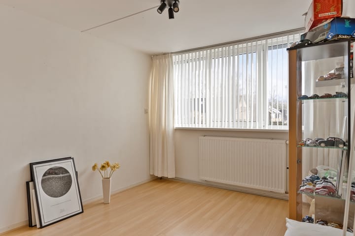 Foto 20 van Malrove 17