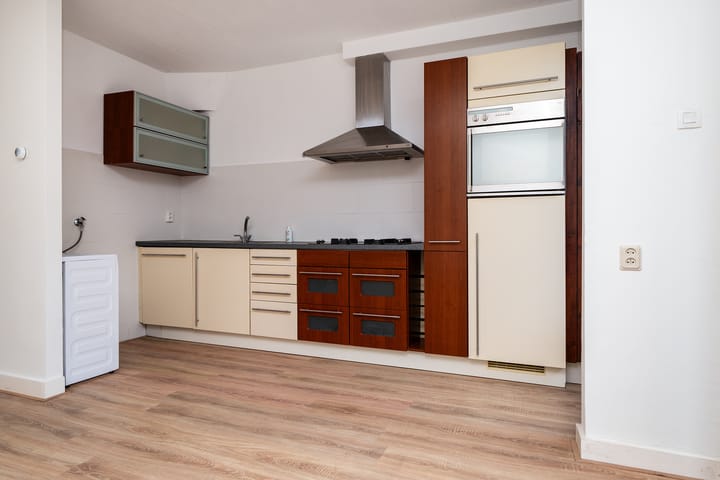 Foto 10 van Walchersestraat 58-C