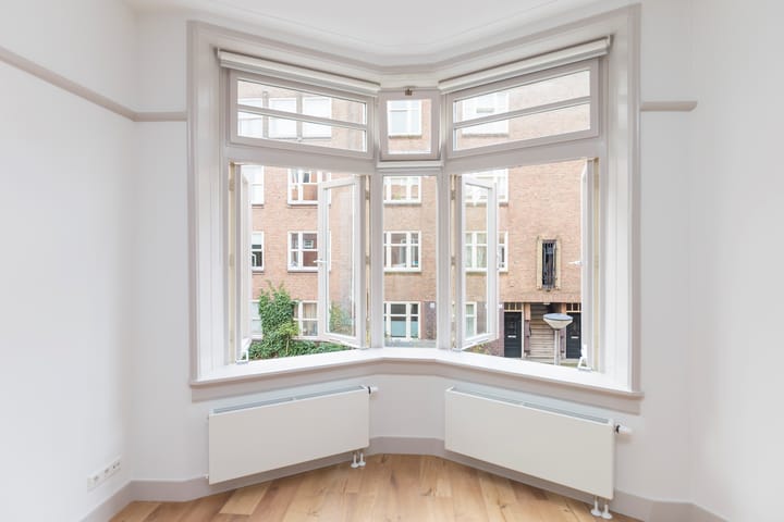 Foto 5 van Uithoornstraat 2-A1