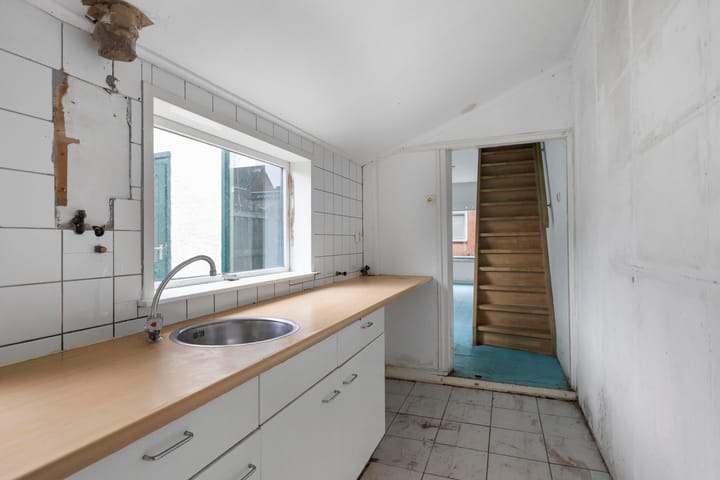 Foto 10 van 1e Vroonstraat 80