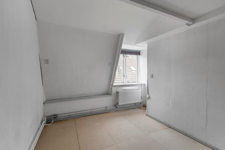 Foto 20 van 1e Vroonstraat 80